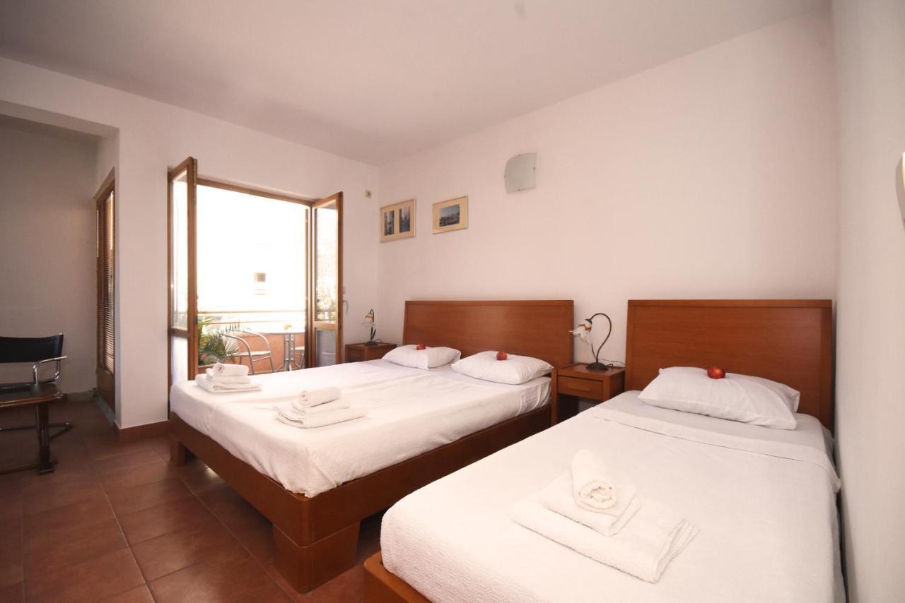 So Rooms City Centre Budva Eksteriør billede