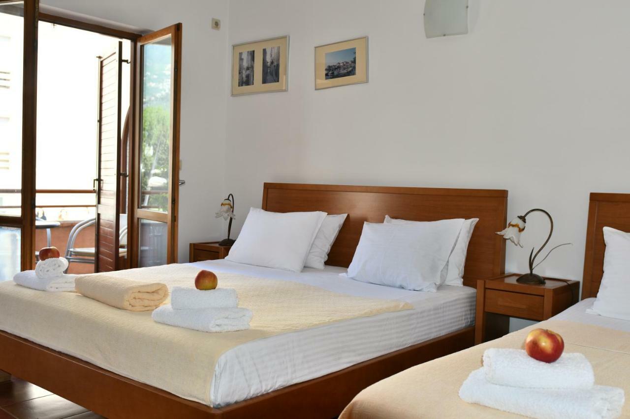 So Rooms City Centre Budva Eksteriør billede